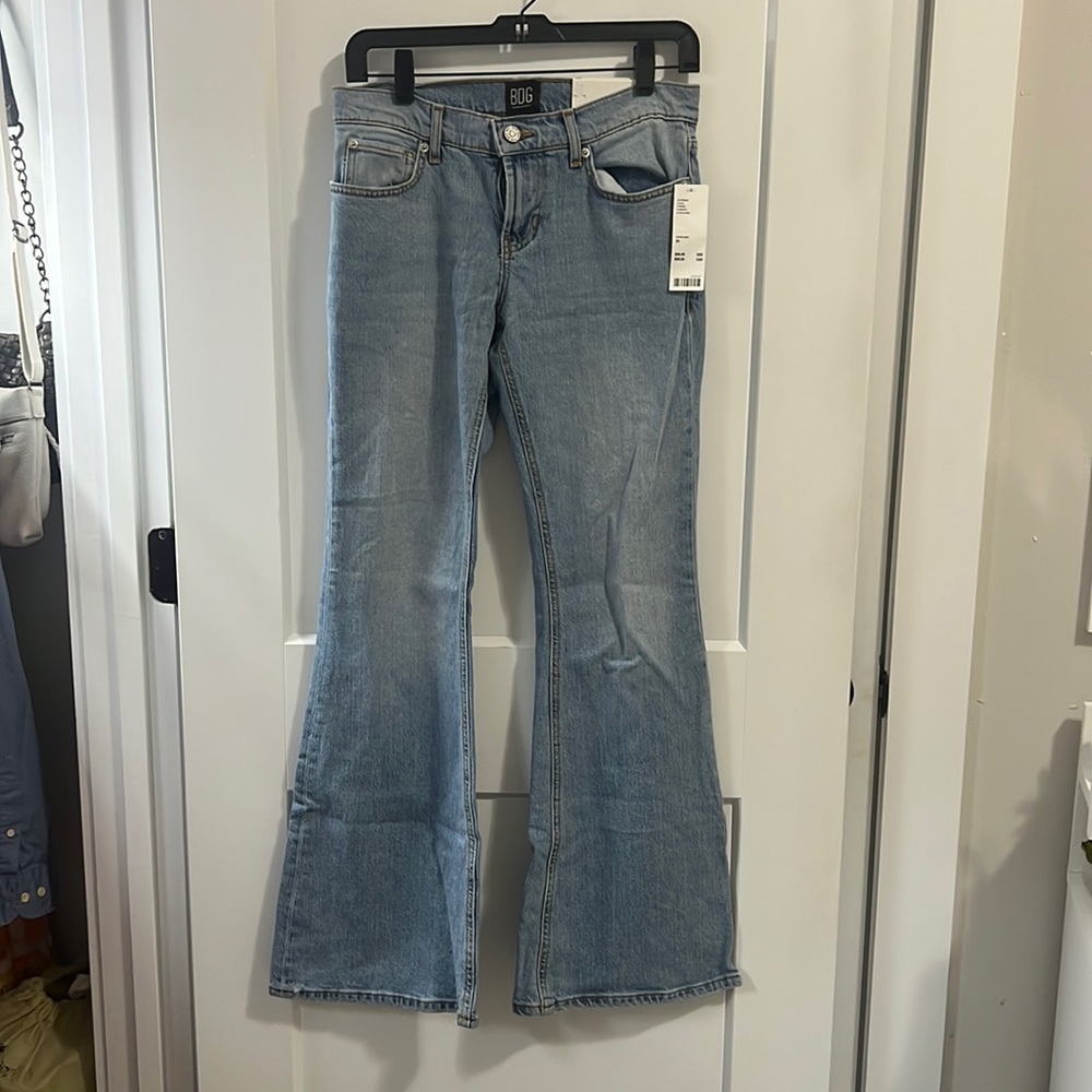 BDG urban outfitters low rise light wash denim flared jeans
